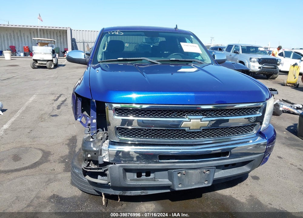 2011 CHEVROLET SILVERADO 1500 LT VIN: 1GCRCSE0XBZ247057