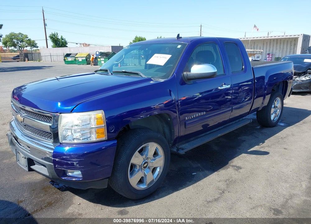2011 CHEVROLET SILVERADO 1500 LT VIN: 1GCRCSE0XBZ247057