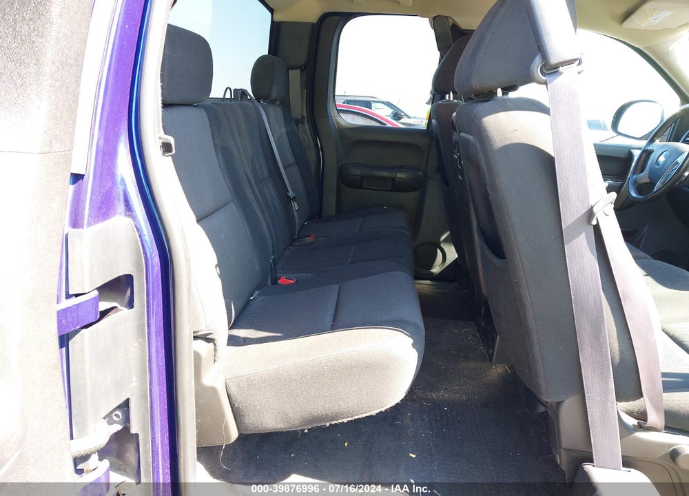 2011 CHEVROLET SILVERADO 1500 LT VIN: 1GCRCSE0XBZ247057