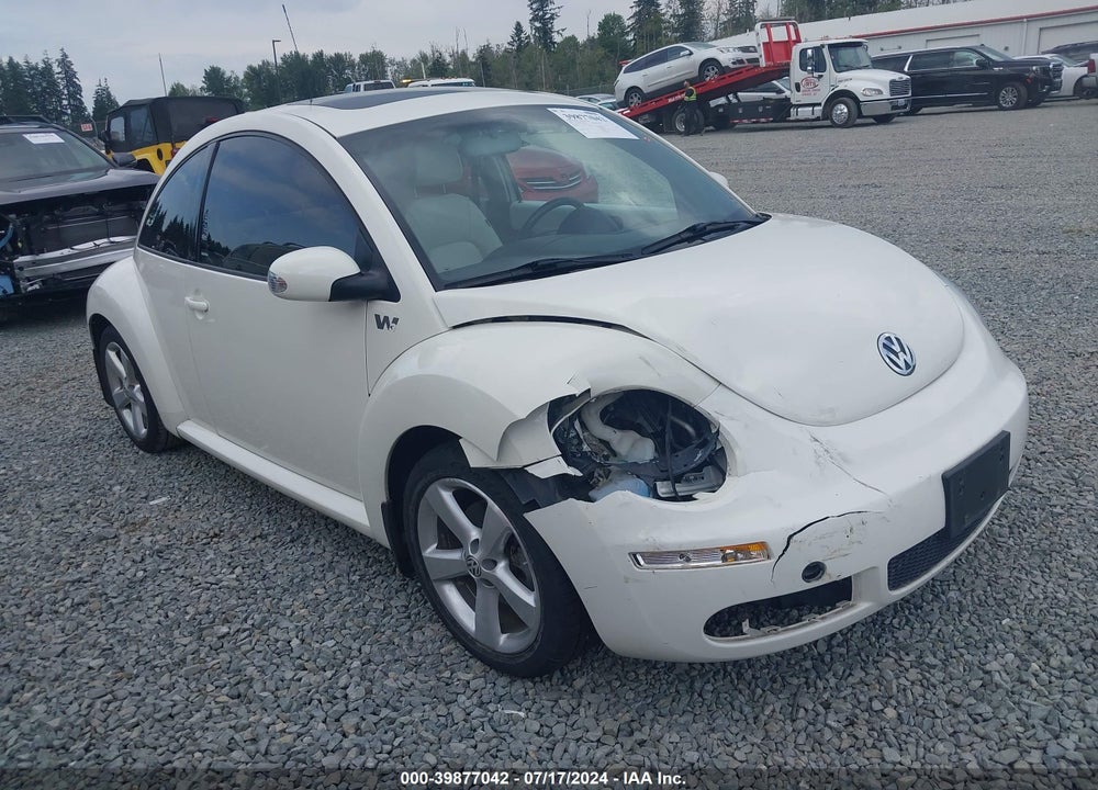 2008 VOLKSWAGEN NEW BEETLE BLACK TIE EDITION/TRIPLE WHITE VIN: 3VWFW31C18M512617