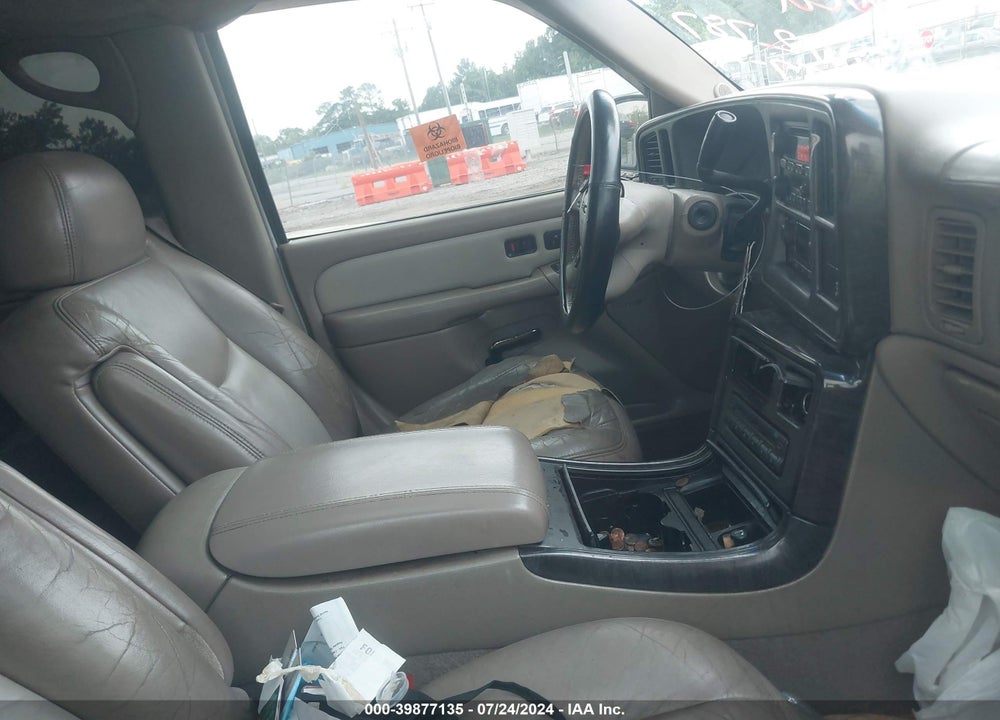 2004 GMC YUKON XL 1500 DENALI VIN: 1GKFK66U24J112787