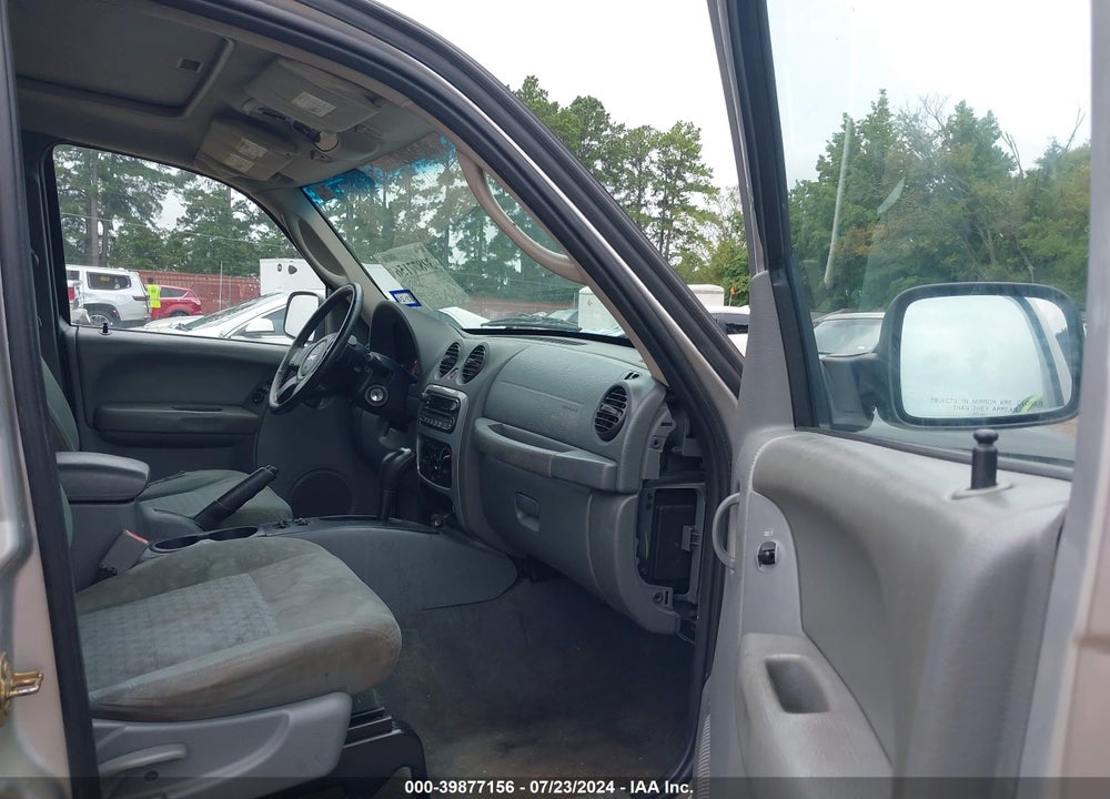 2006 JEEP LIBERTY SPORT VIN: 1J4GK48K76W240703
