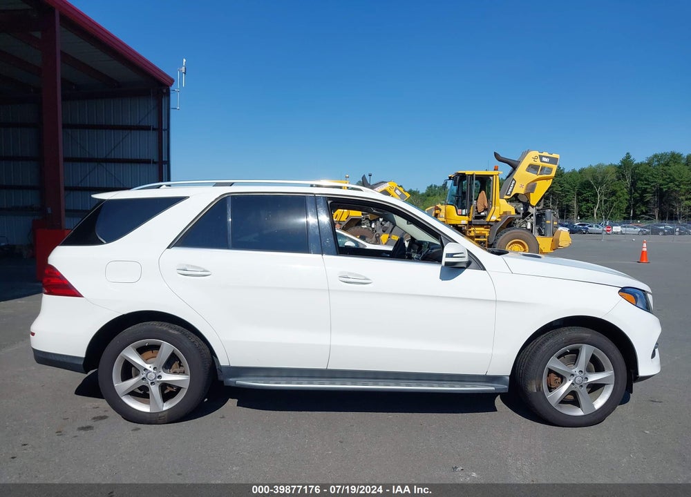 2016 MERCEDES-BENZ GLE 350 VIN: 4JGDA5HB0GA761306