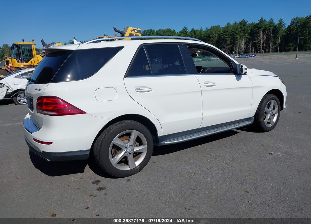 2016 MERCEDES-BENZ GLE 350 VIN: 4JGDA5HB0GA761306