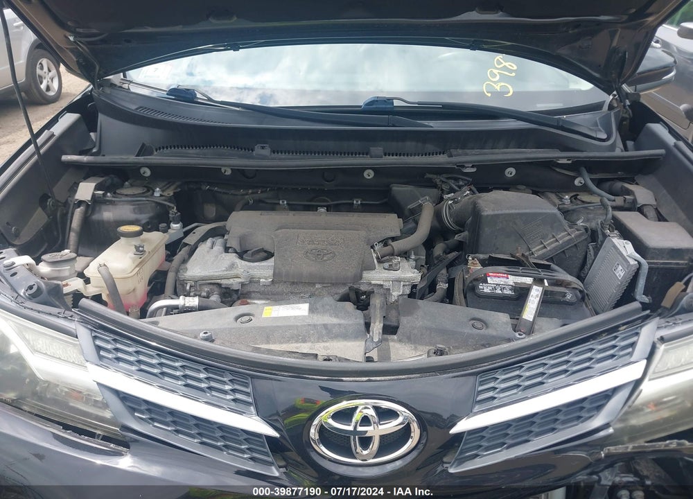 2015 TOYOTA RAV4 XLE VIN: 2T3RFREV6FW406786