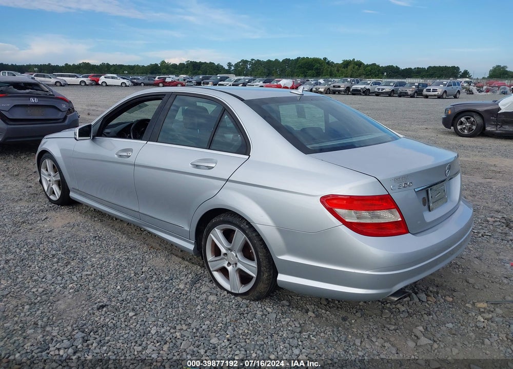2010 MERCEDES-BENZ C 300 LUXURY 4MATIC/SPORT 4MATIC VIN: WDDGF8BB0AR092014