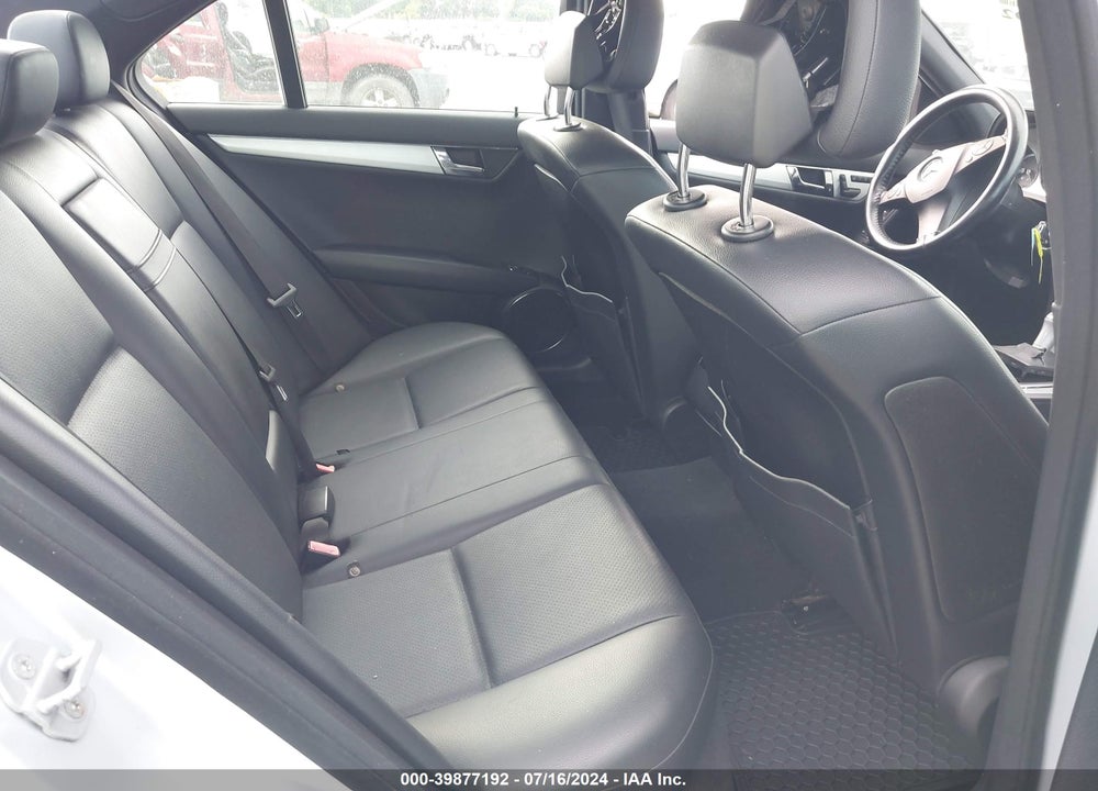 2010 MERCEDES-BENZ C 300 LUXURY 4MATIC/SPORT 4MATIC VIN: WDDGF8BB0AR092014