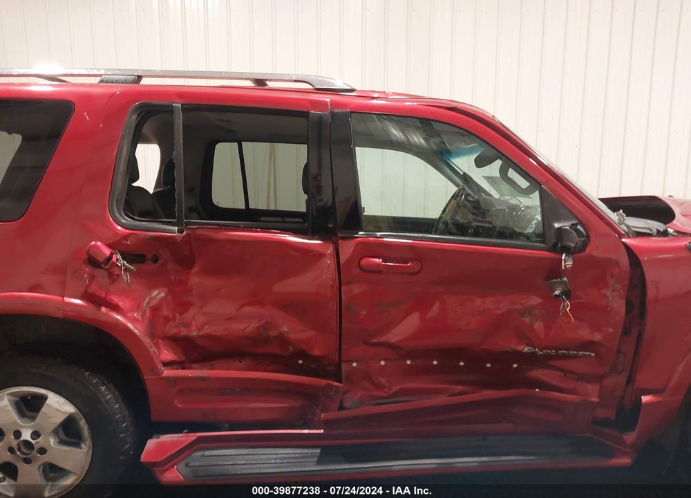 2004 FORD EXPLORER VIN: 1FMZU75W64UC00036