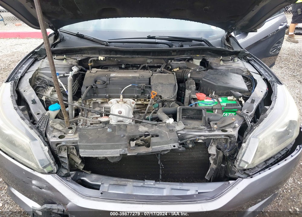2015 HONDA ACCORD LX VIN: 1HGCR2F38FA248260