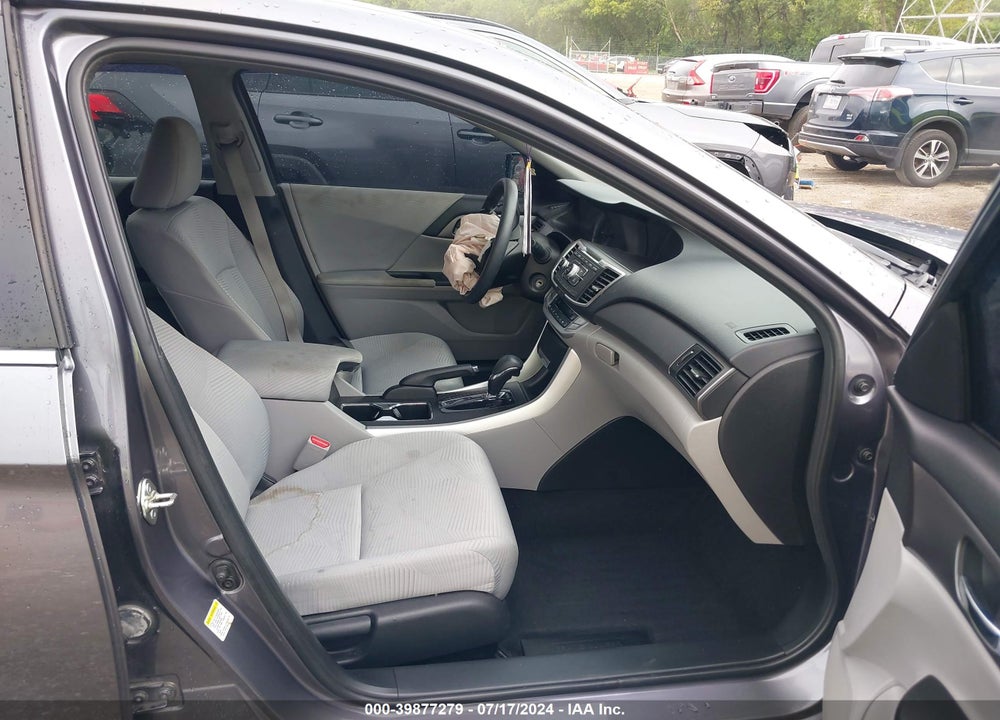 2015 HONDA ACCORD LX VIN: 1HGCR2F38FA248260