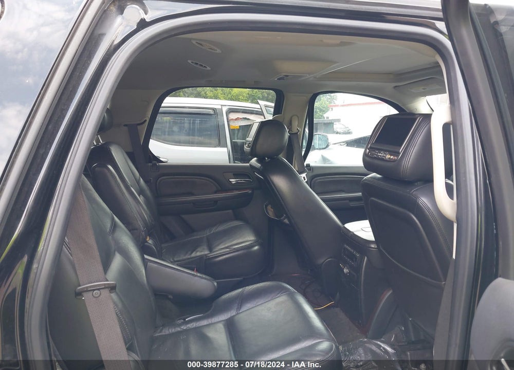 2008 CADILLAC ESCALADE STANDARD VIN: 1GYFK63868R237442