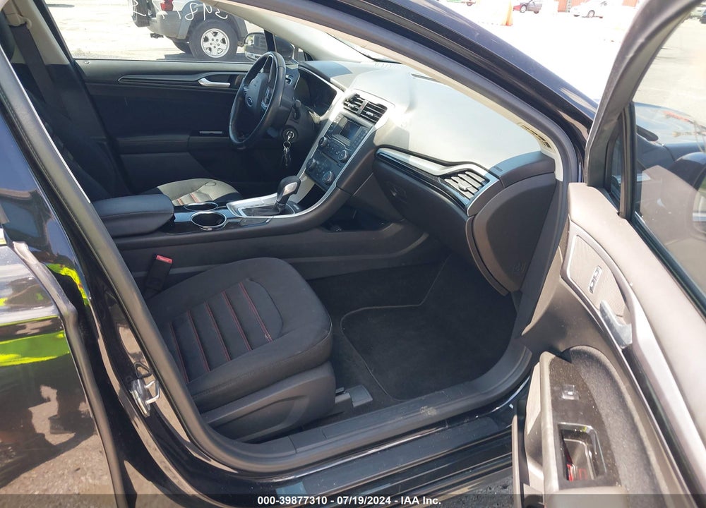 2013 FORD FUSION SE VIN: 3FA6P0HR5DR305790