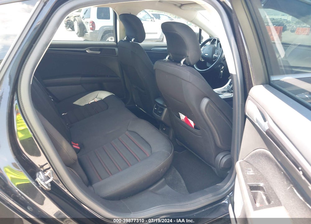 2013 FORD FUSION SE VIN: 3FA6P0HR5DR305790