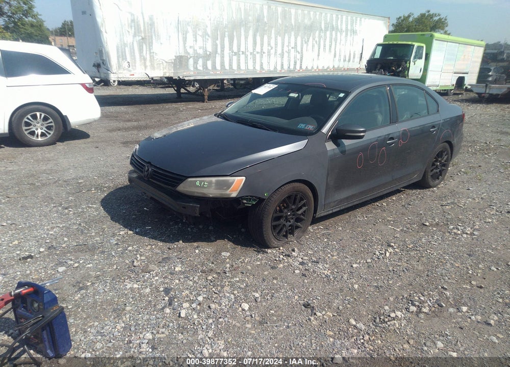 2012 VOLKSWAGEN JETTA 2.5L SE VIN: 3VWDP7AJ2CM362617