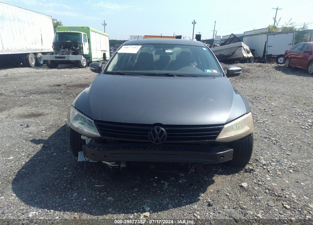 2012 VOLKSWAGEN JETTA 2.5L SE VIN: 3VWDP7AJ2CM362617