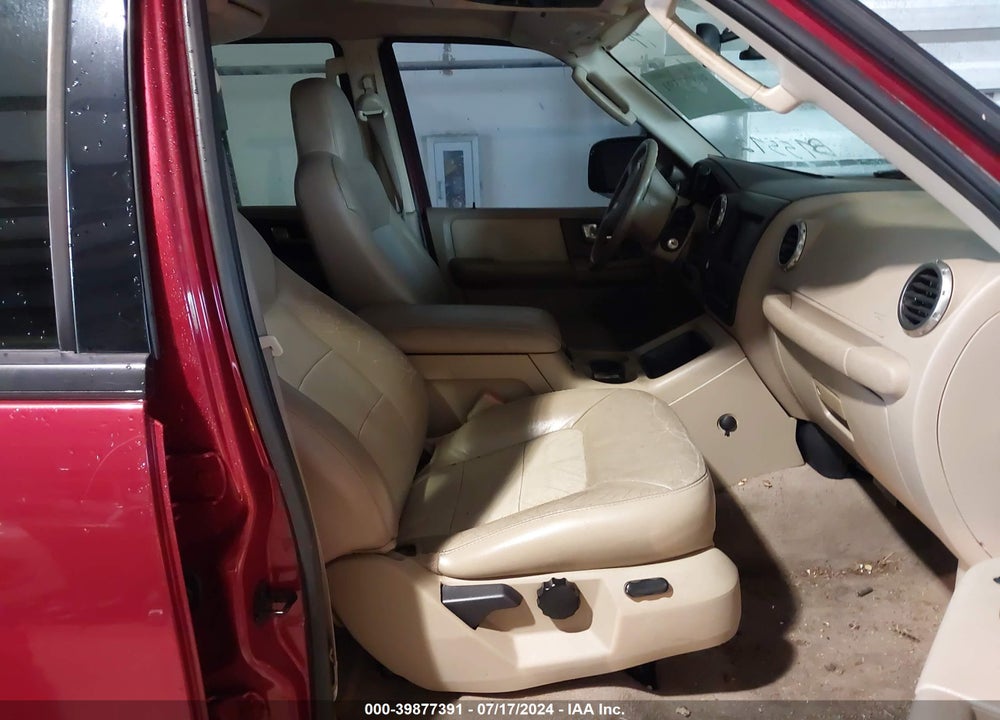 2004 FORD EXPEDITION EDDIE BAUER VIN: 1FMPU17L64LB75572