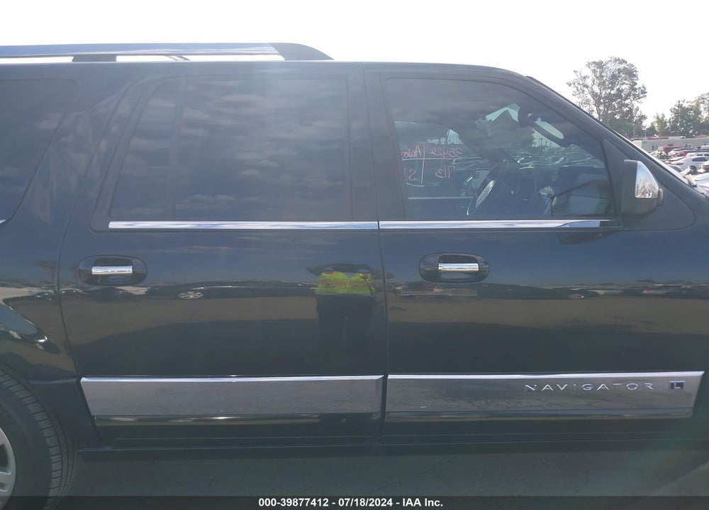 2014 LINCOLN NAVIGATOR L VIN: 5LMJJ3J56EEL06040