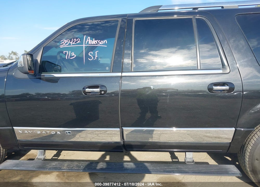 2014 LINCOLN NAVIGATOR L VIN: 5LMJJ3J56EEL06040