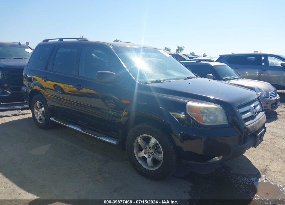 2006 HONDA PILOT EX-L VIN: 5FNYF28756B050479