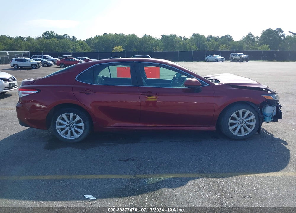 2020 TOYOTA CAMRY LE VIN: 4T1C11AK2LU917224