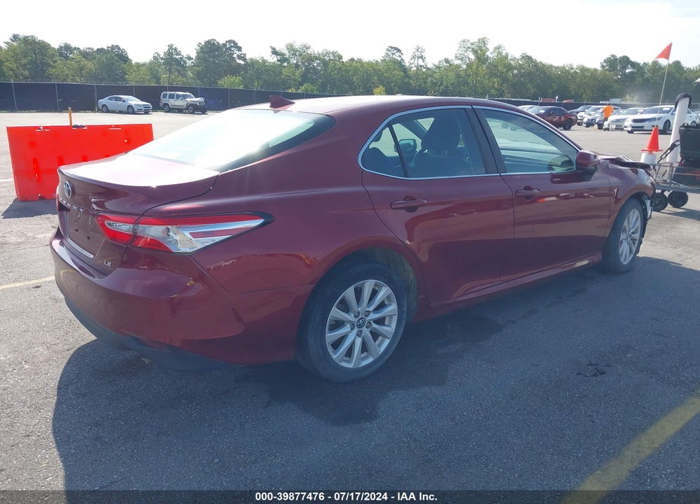 2020 TOYOTA CAMRY LE VIN: 4T1C11AK2LU917224