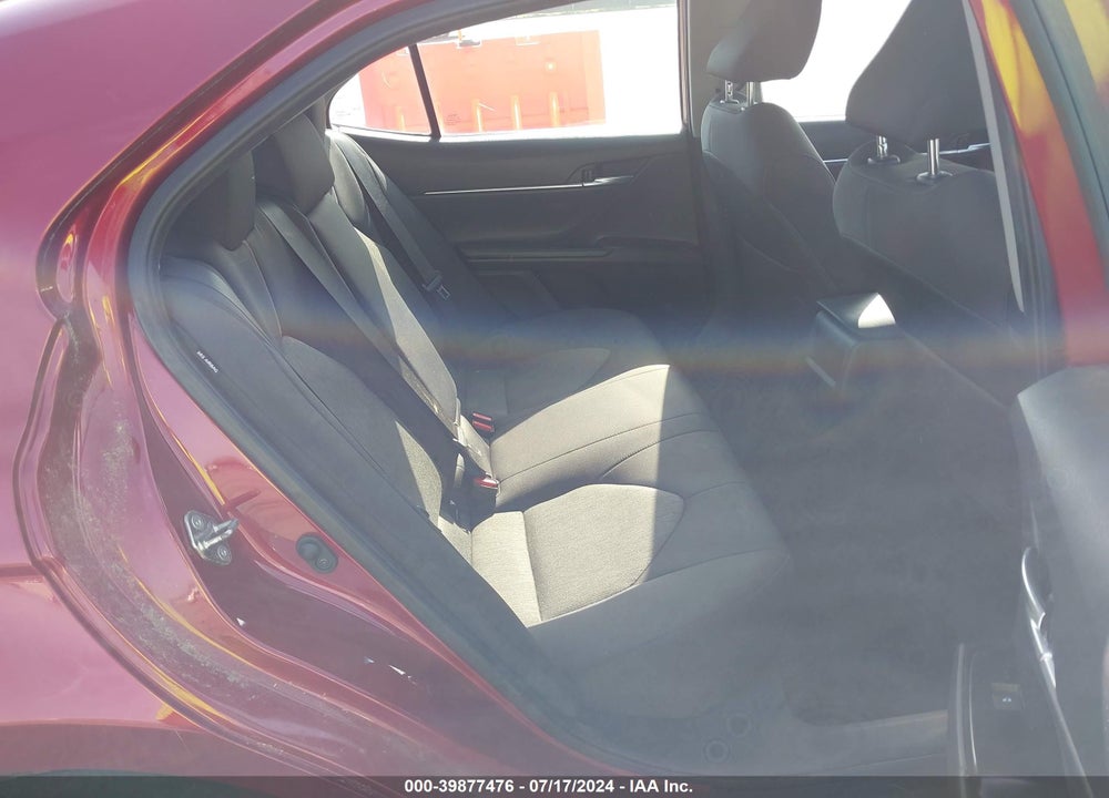 2020 TOYOTA CAMRY LE VIN: 4T1C11AK2LU917224