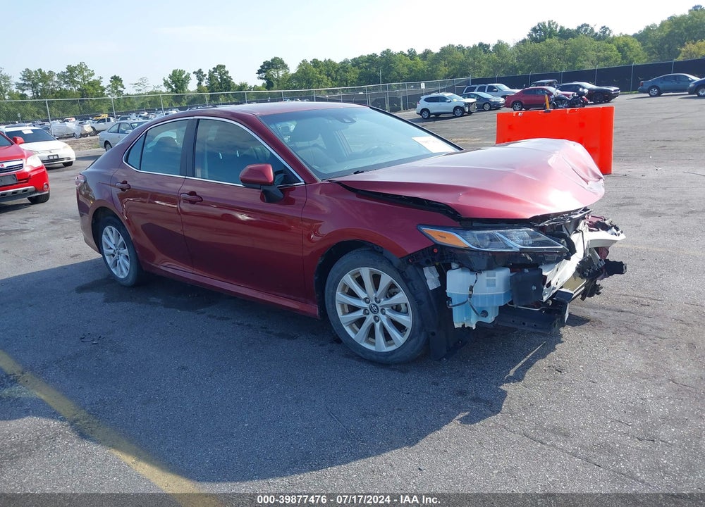 2020 TOYOTA CAMRY LE VIN: 4T1C11AK2LU917224