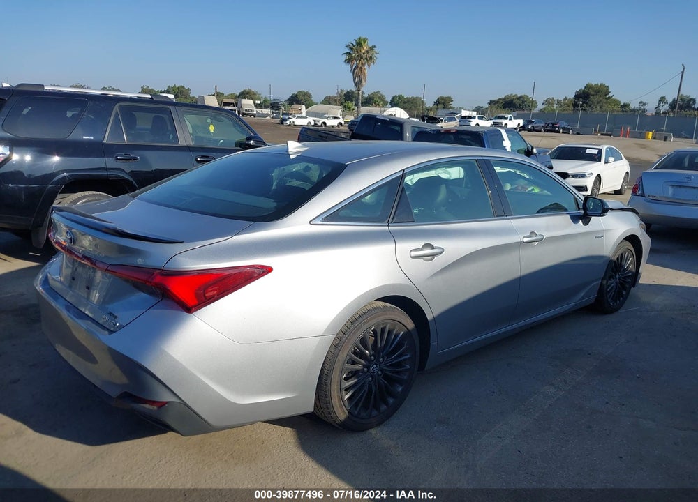 2019 TOYOTA AVALON HYBRID XSE VIN: 4T1B21FB8KU009506