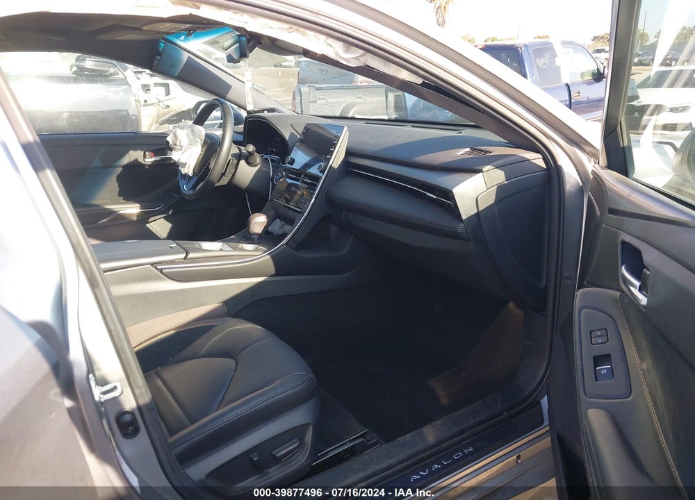 2019 TOYOTA AVALON HYBRID XSE VIN: 4T1B21FB8KU009506