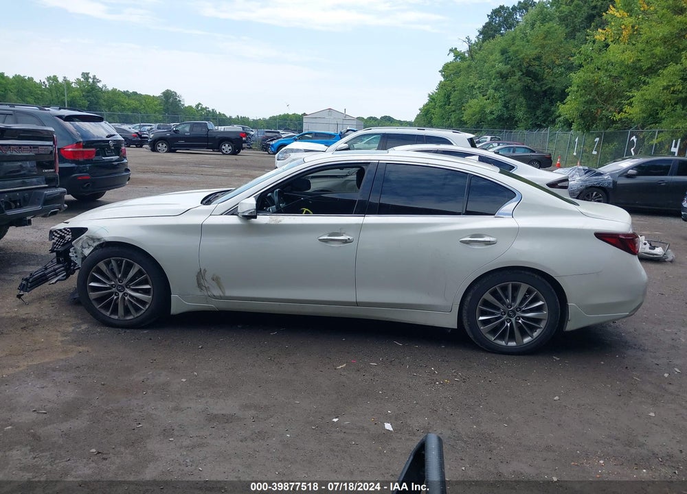 2018 INFINITI Q50 3.0T LUXE VIN: JN1EV7AR0JM443906