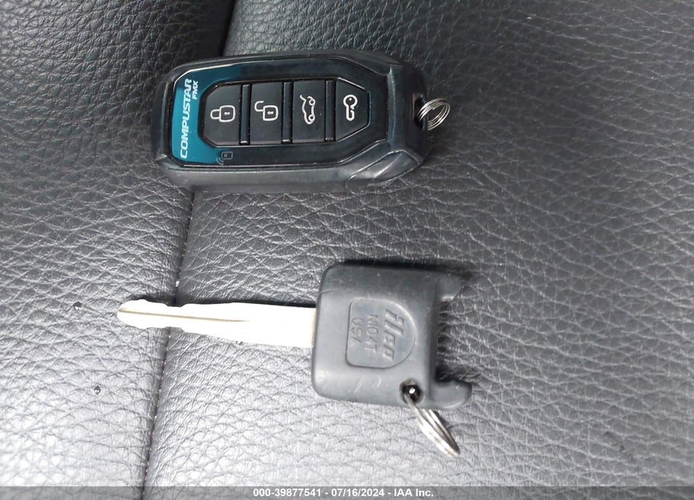 2010 NISSAN TITAN LE VIN: 1N6BA0EC2AN320284
