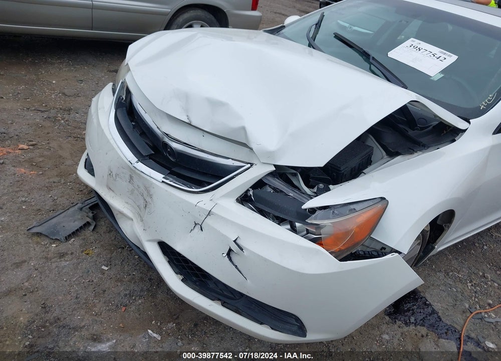 2014 ACURA ILX 2.0L VIN: 19VDE1F30EE015194