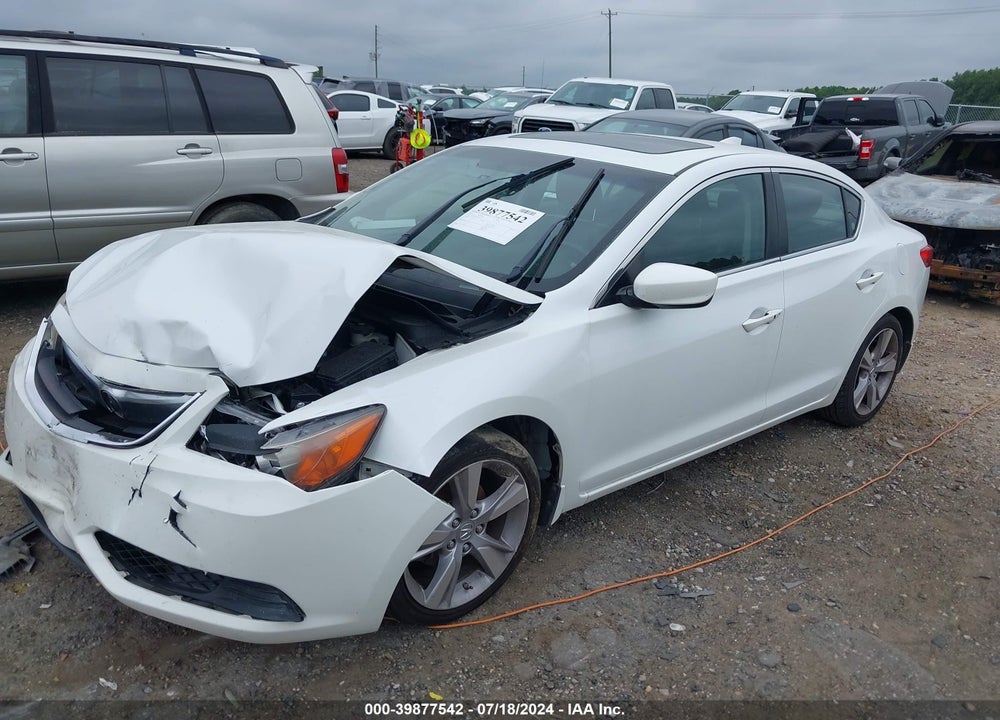 2014 ACURA ILX 2.0L VIN: 19VDE1F30EE015194