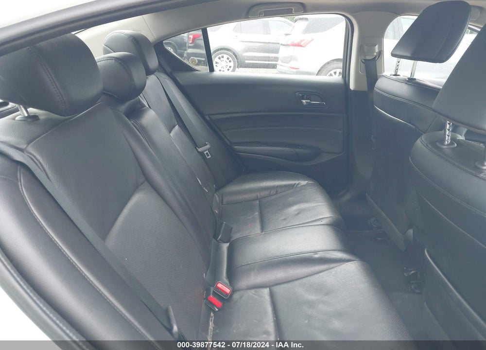 2014 ACURA ILX 2.0L VIN: 19VDE1F30EE015194