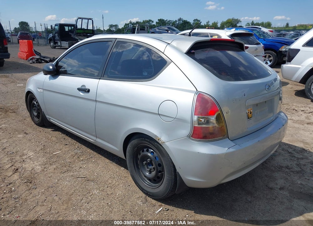 2007 HYUNDAI ACCENT VIN: KMHCM36C07U000888