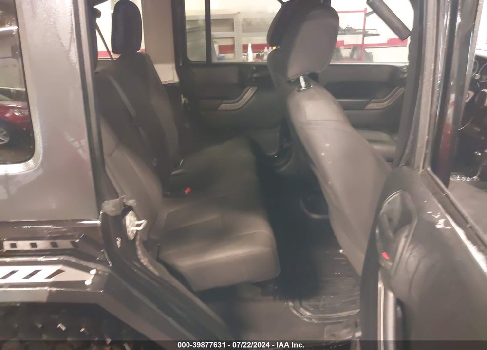 2016 JEEP WRANGLER UNLIMITED SPORT VIN: 1C4BJWDG7GL341033