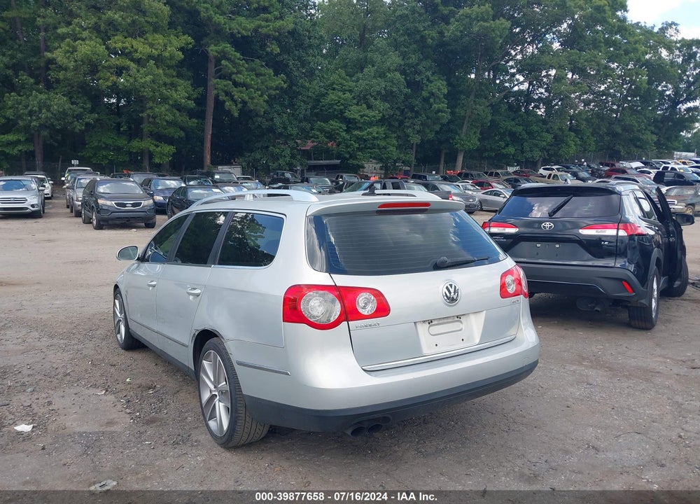 2010 VOLKSWAGEN PASSAT KOMFORT VIN: WVWXK9AN3AE034364