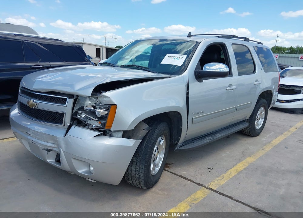 2011 CHEVROLET TAHOE LT VIN: 1GNSCBE06BR371559