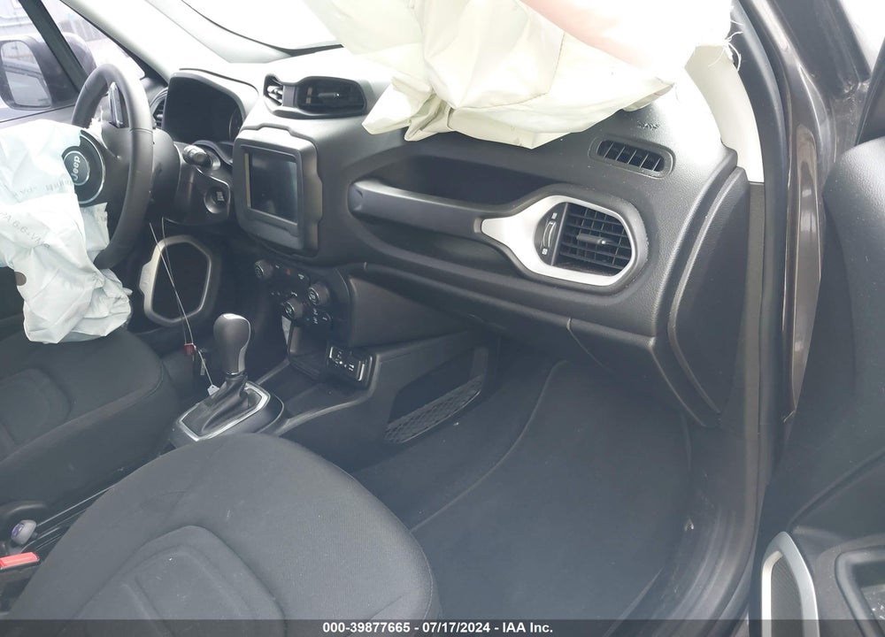 2018 JEEP RENEGADE LATITUDE FWD VIN: ZACCJABB6JPH08487