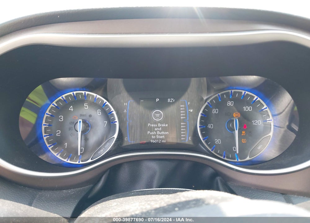 2020 CHRYSLER VOYAGER VIN: 2C4RC1CG3LR141314