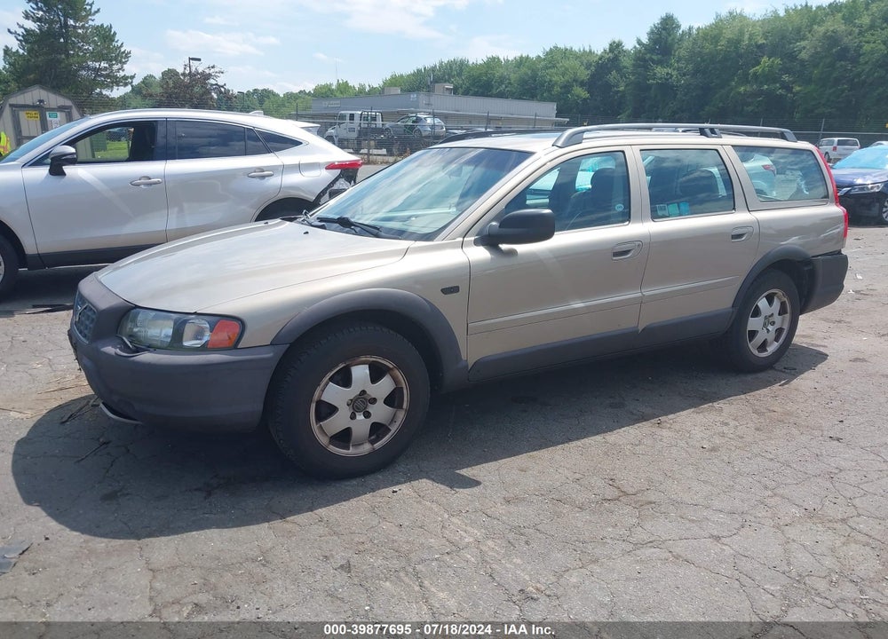 2004 VOLVO XC70 2.5T VIN: YV1SZ59H141147720