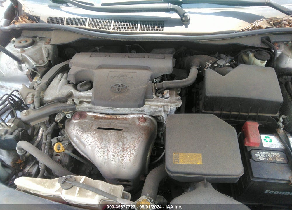 2015 TOYOTA CAMRY SE VIN: 4T1BF1FK4FU960036