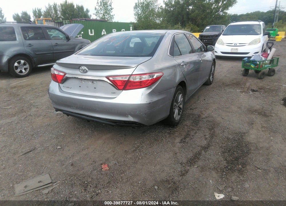 2015 TOYOTA CAMRY SE VIN: 4T1BF1FK4FU960036