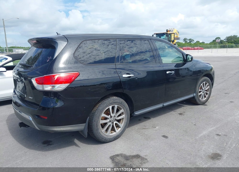 2014 NISSAN PATHFINDER S VIN: 5N1AR2MMXEC695057