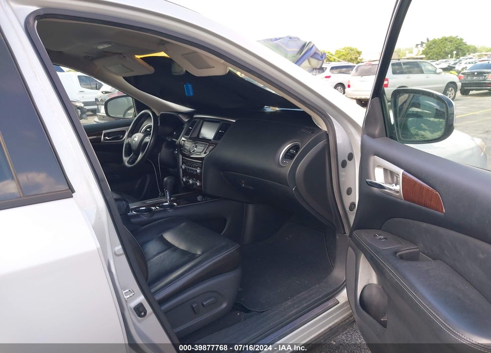 2013 NISSAN PATHFINDER SL VIN: 5N1AR2MN9DC637948