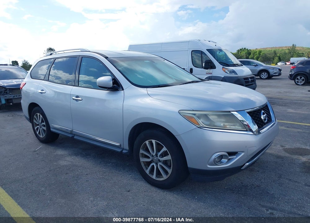 2013 NISSAN PATHFINDER SL VIN: 5N1AR2MN9DC637948