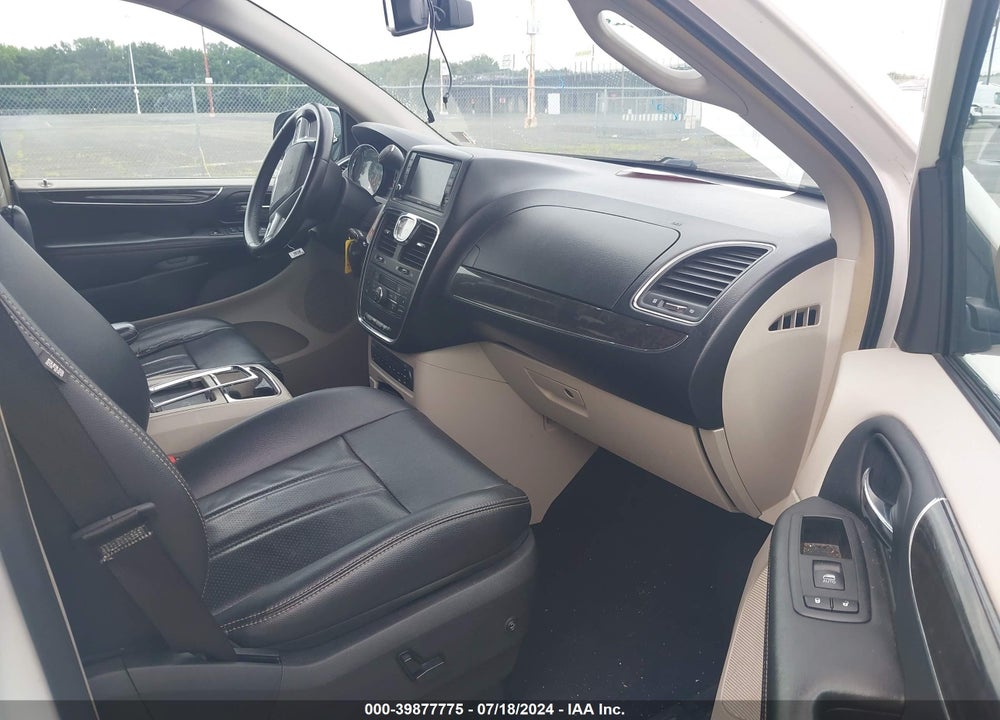 2012 CHRYSLER TOWN & COUNTRY TOURING-L VIN: 2C4RC1CG4CR156548