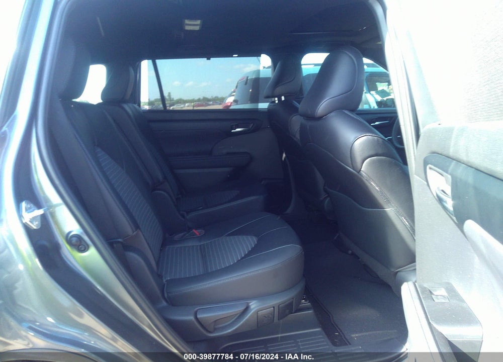 2023 TOYOTA HIGHLANDER XSE VIN: 5TDKDRAH6PS515548