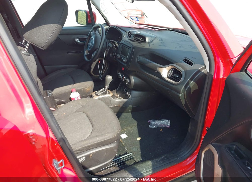 2016 JEEP RENEGADE LATITUDE VIN: ZACCJABT4GPE34269