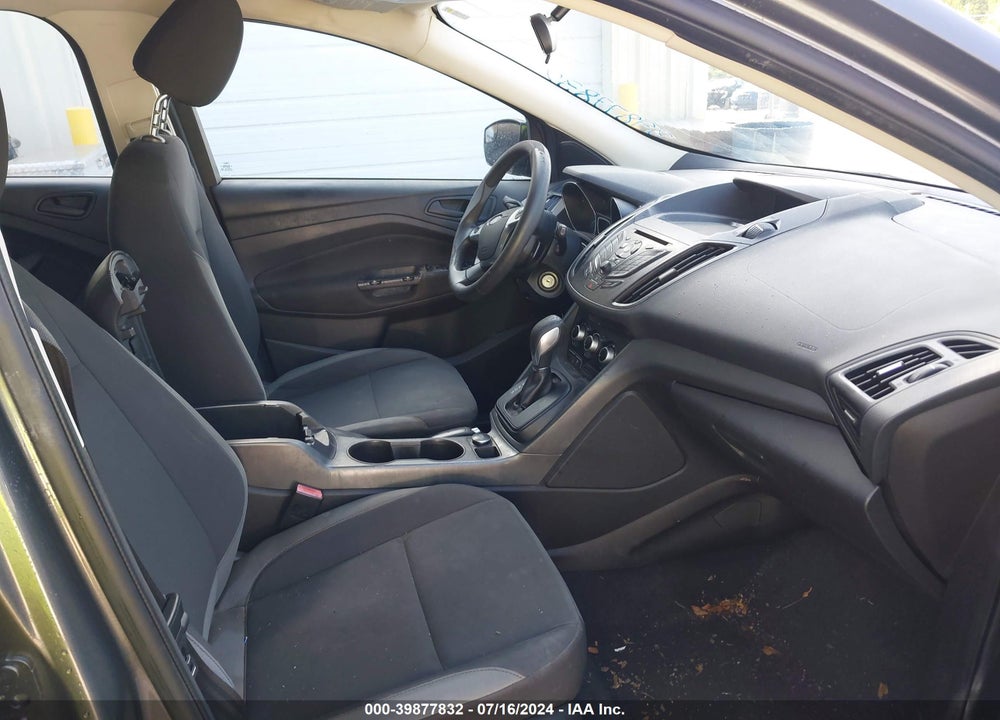 2013 FORD ESCAPE S VIN: 1FMCU0F73DUA51590